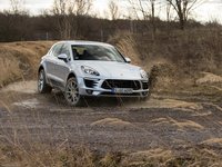 Porsche Macan 2015 Mouse Pad 1307972