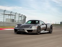 Porsche 918 Spyder 2015 Mouse Pad 1308191