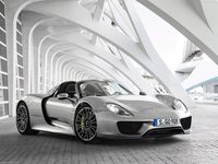 Porsche 918 Spyder 2015 Longsleeve T-shirt #1308196