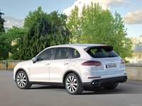 Porsche Cayenne 2015 Poster 1308504
