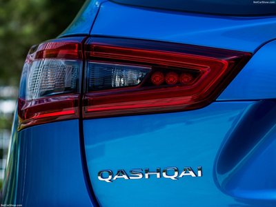 Nissan Qashqai 2018 stickers 1310007