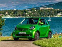 Smart fortwo Cabrio electric drive 2017 Longsleeve T-shirt #1310492