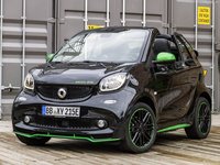Smart fortwo Cabrio electric drive 2017 Longsleeve T-shirt #1310497