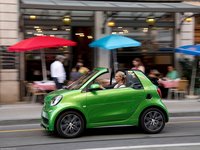 Smart fortwo Cabrio electric drive 2017 Longsleeve T-shirt #1310498