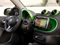 Smart fortwo Cabrio electric drive 2017 Longsleeve T-shirt #1310506