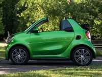 Smart fortwo Cabrio electric drive 2017 Longsleeve T-shirt #1310529