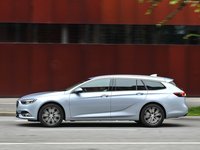 Opel Insignia Sports Tourer 2018 Longsleeve T-shirt #1310656