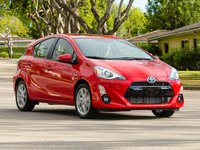 Toyota Prius c 2015 Poster 1313021