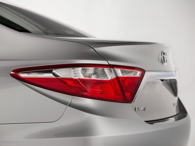 Toyota Camry 2015 Poster 1313142