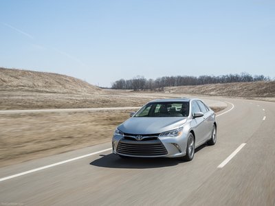 Toyota Camry 2015 Poster 1313191