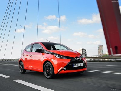 Toyota Aygo 2015 Mouse Pad 1313561