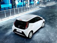 Toyota Aygo 2015 Poster 1313595