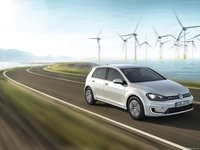Volkswagen e-Golf 2015 Mouse Pad 1313616