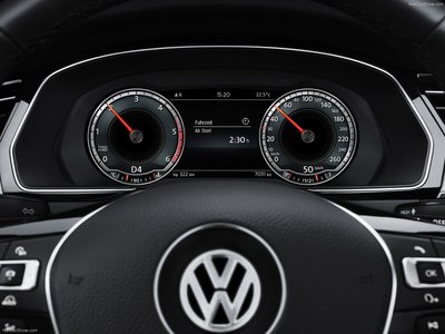 Volkswagen Passat Variant 2015 Poster 1313686