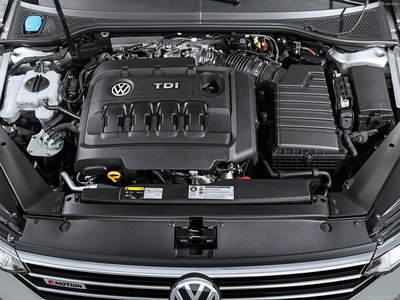 Volkswagen Passat 2015 canvas poster