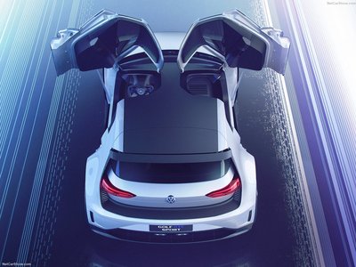 Volkswagen Golf GTE Sport Concept 2015 Poster 1314477