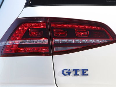 Volkswagen Golf GTE 2015 Mouse Pad 1314587