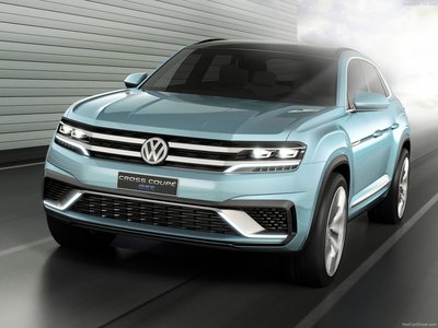 Volkswagen Cross Coupe GTE Concept 2015 poster