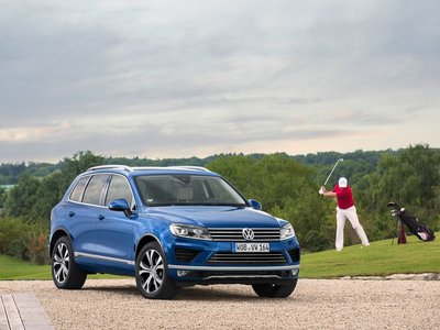 Volkswagen Touareg 2015 stickers 1316360