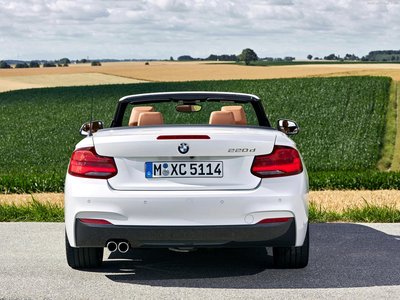 BMW 2-Series Convertible 2018 tote bag #1318658