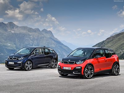 BMW i3 2018 Poster with Hanger