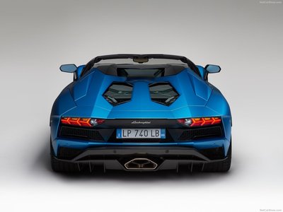 Lamborghini Aventador S Roadster 2018 tote bag