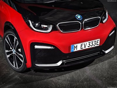 BMW i3s 2018 calendar