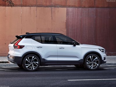 Volvo XC40 2018 Poster 1323912