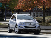 Mercedes-Benz ML450 Hybrid 2010 Longsleeve T-shirt #1324733