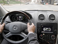 Mercedes-Benz ML450 Hybrid 2010 Mouse Pad 1324751