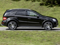 Mercedes-Benz ML63 AMG Performance Studio 2009 Mouse Pad 1325701