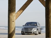 Mercedes-Benz R-Class 2011 Mouse Pad 1325883