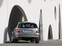 Mercedes-Benz R-Class 2011 Mouse Pad 1325902