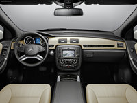 Mercedes-Benz R-Class 2011 Mouse Pad 1325903