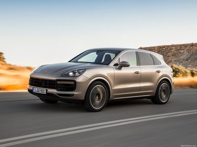 Porsche Cayenne Turbo 2018 magic mug #1326605