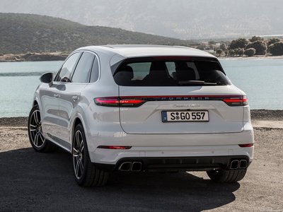 Porsche Cayenne Turbo 2018 stickers 1326629