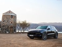 Porsche Cayenne Turbo 2018 Sweatshirt #1326631