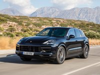Porsche Cayenne Turbo 2018 Mouse Pad 1326632