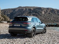 Porsche Cayenne 2018 Longsleeve T-shirt #1326883