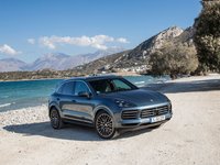 Porsche Cayenne 2018 Longsleeve T-shirt #1326955