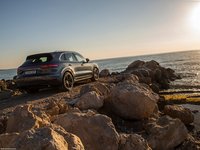 Porsche Cayenne 2018 Mouse Pad 1326957