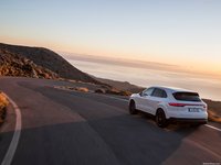 Porsche Cayenne 2018 tote bag #1326991