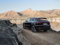 Porsche Cayenne 2018 Longsleeve T-shirt #1327011