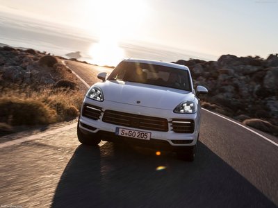 Porsche Cayenne 2018 stickers 1327037