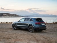 Porsche Cayenne 2018 Mouse Pad 1327050