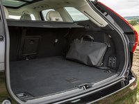 Volvo XC60 [UK] 2018 Longsleeve T-shirt #1327140