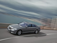 Mercedes-Benz S-Class AMG Sports Package 2010 Poster 1328763