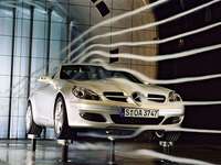 Mercedes-Benz SLK200 Kompressor 2005 Mouse Pad 1328894