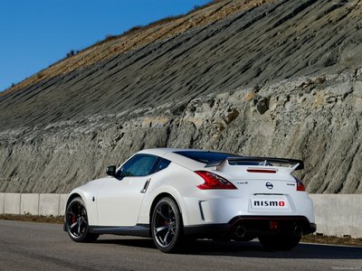 Nissan 370Z Nismo 2014 Poster 1332345