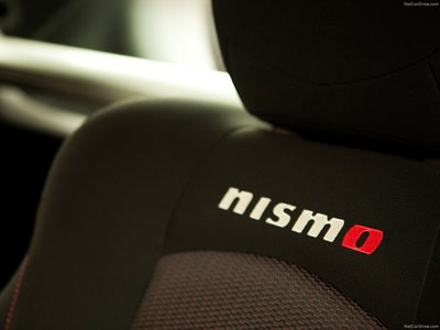 Nissan 370Z Nismo 2014 canvas poster
